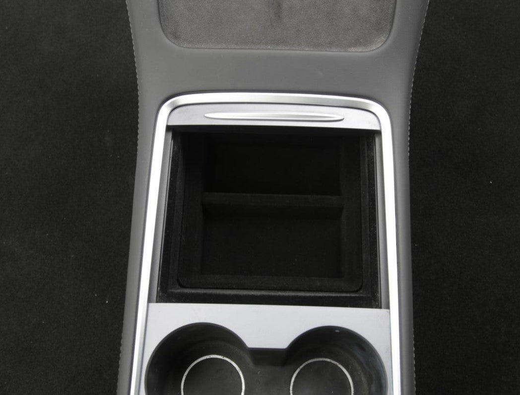 Tesla Model 3/Y Centralkonsol och förvaringsbox för armstöd
