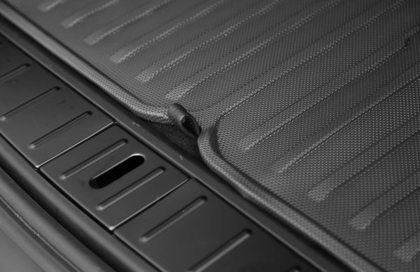 Model X Trunk kaukalomatto