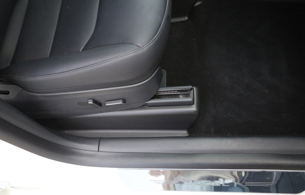 Tesla Model Y -istuimen suojakulmat – tuotekuva 6