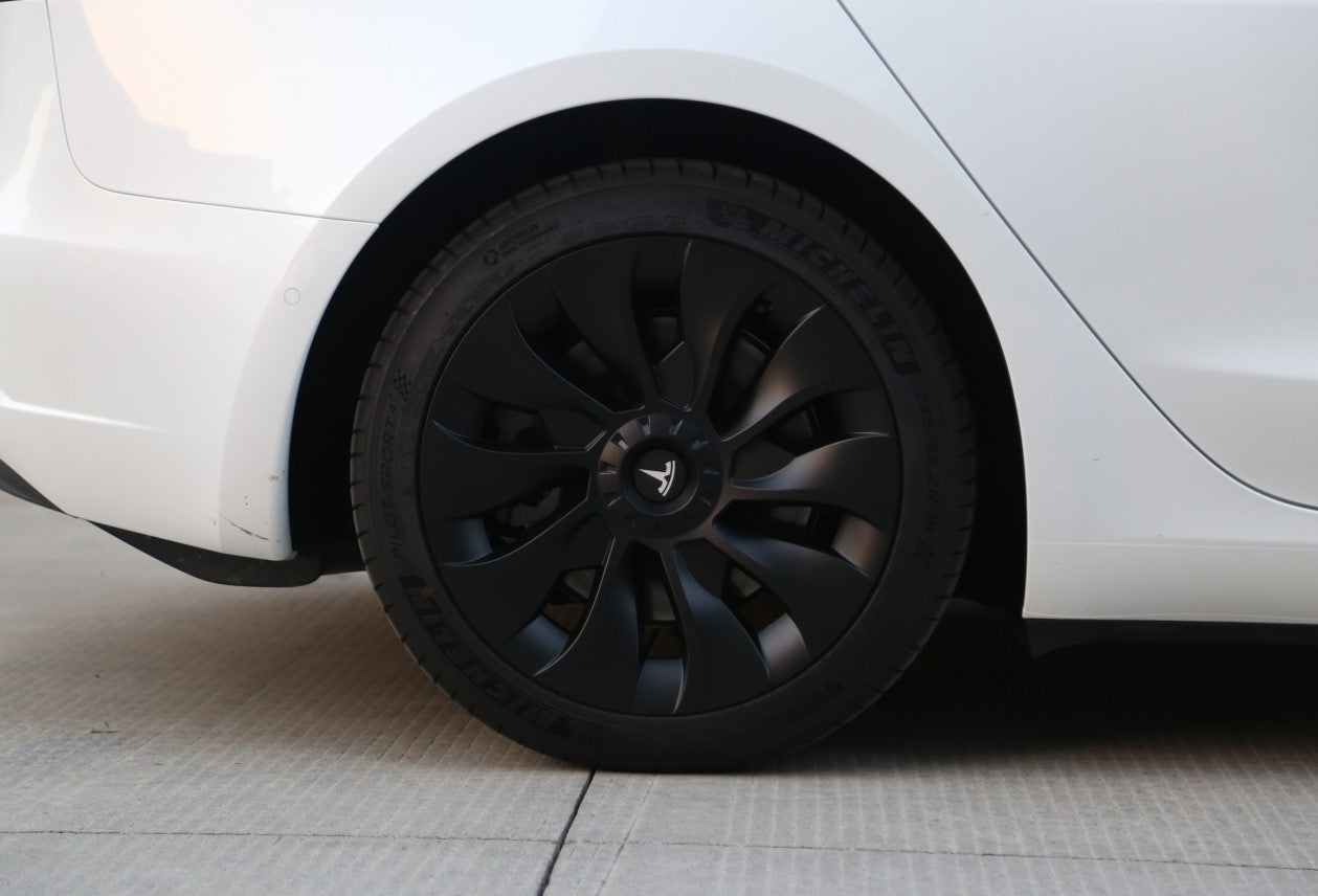 Tesla Model 3 – 18″ Dust caps for Aero rims